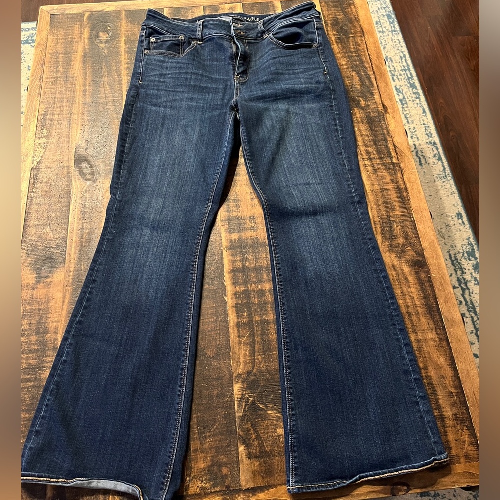 American Eagle Jeans
14 Short